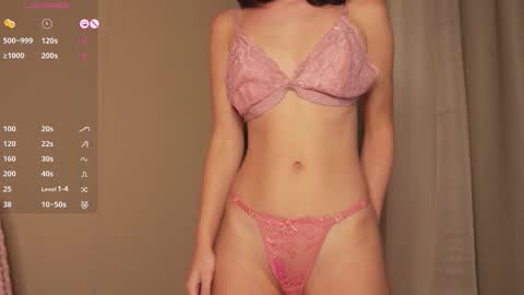 Snapshot of gloriamillss chatting on 02/01/26, 05:39 Gloria online show from 02/01/26, 05:39