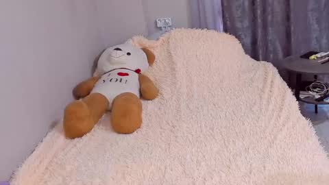 gloriamistress online show from 04/17/26, 09:01