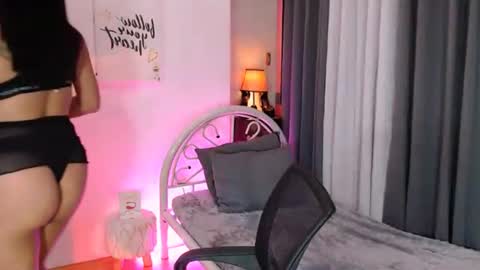 shy online show from 11/02/25, 07:49