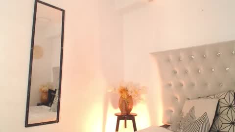 Snapshot of glory_shine chatting on 01/10/26, 12:40 Glory online show from 01/10/26, 12:40