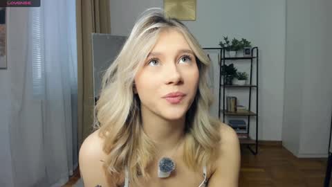 Cherry online show from 01/12/26, 07:46