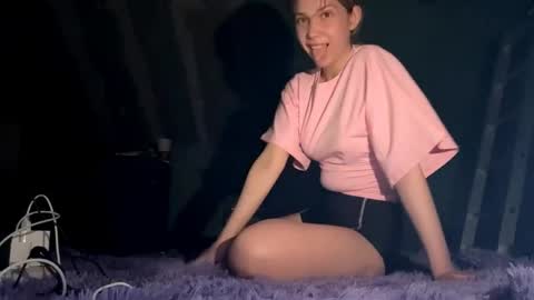 glyndabrierre online show from 04/15/26, 07:58