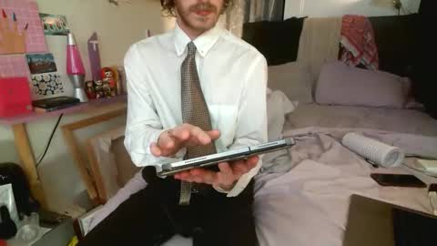 gnickname online show from 05/24/26, 12:59