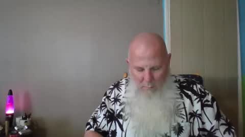 Gnomebeard online show from 03/06/25, 07:54