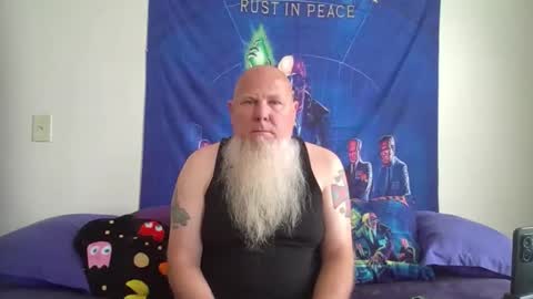 Gnomebeard online show from 10/11/25, 03:54