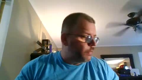 IDKIDCIDGAF online show from 09/23/25, 04:21