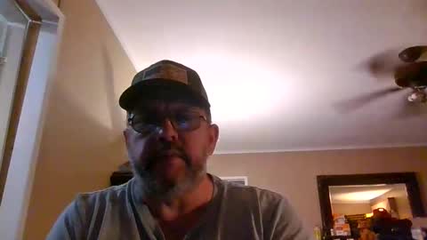 IDKIDCIDGAF online show from 10/12/25, 03:05