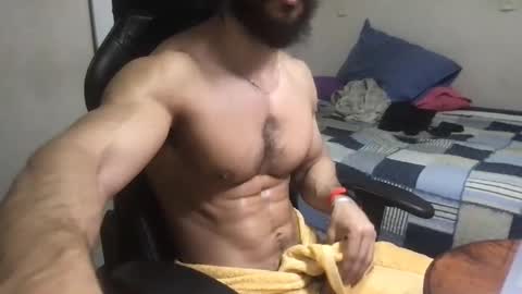 god hunkules online show from 01/16/25, 03:46