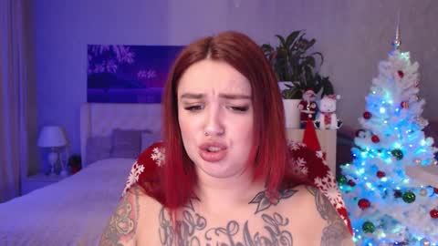 Snapshot of goddes_goldie chatting on 01/19/25, 08:39 Goldie online show from 01/19/25, 08:39