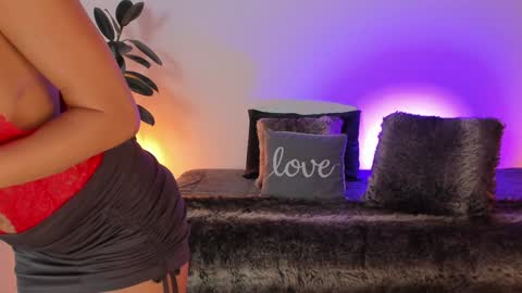 Elena online show from 12/06/24, 12:45