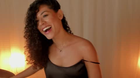 Elena online show from 01/31/25, 12:06