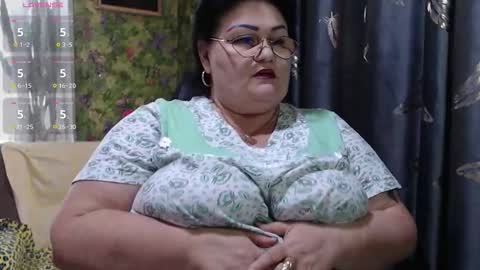 Goddess online show from 09/15/25, 10:04