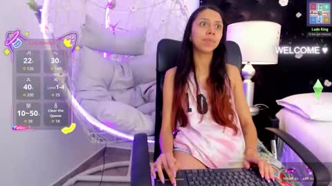 Lilith online show from 11/12/25, 01:33