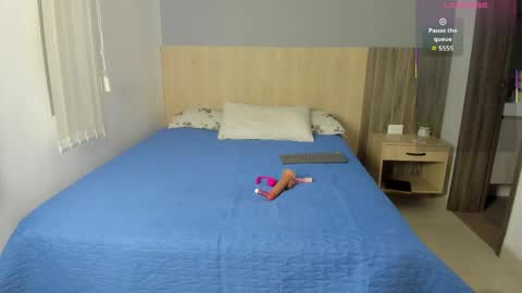 Snapshot of goddess_curvyy chatting on 04/01/26, 11:33 DIOSA online show from 04/01/26, 11:33