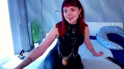 goddess_of_your_mind online show from 05/14/26, 02:24