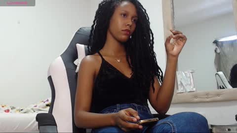goddess_valen online show from 11/13/25, 04:28