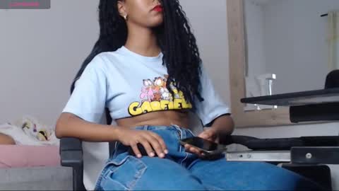 Snapshot of goddess_valen chatting on 12/04/25, 06:16 goddess_valen online show from 12/04/25, 06:16