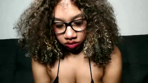 Goddess Daisy Sky online show from 01/10/25, 07:21