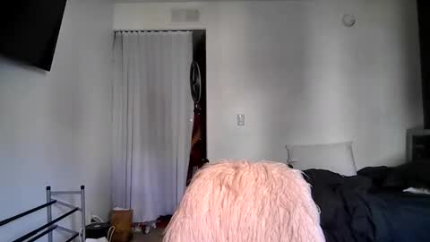 Goddess Daisy Sky online show from 04/11/26, 07:40