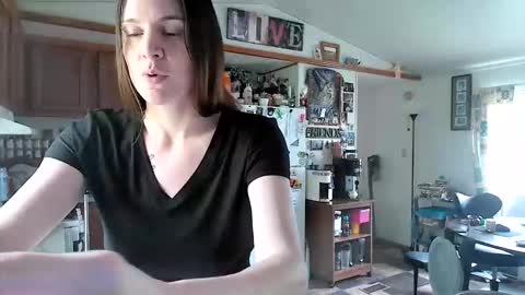 Snapshot of goddessdeezy chatting on 05/01/26, 09:08 goddessdeezy online show from 05/01/26, 09:08