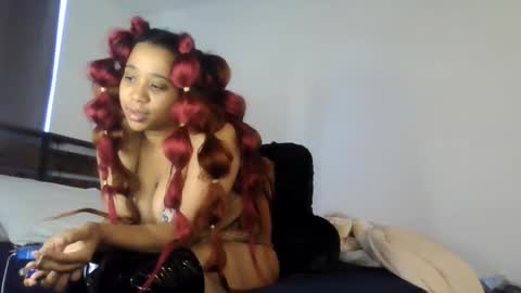 goddessdiiamond online show from 09/12/25, 03:45