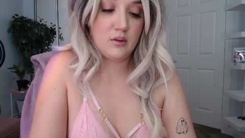 Goddess Emmy online show from 03/04/26, 09:10