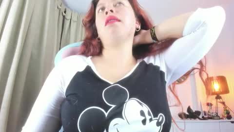 Snapshot of goddessjessica_roger chatting on 10/21/25, 05:19 Goddess Jessica and slave Roger online show from 10/21/25, 05:19