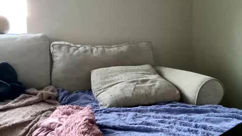 Snapshot of goddessmayvn chatting on 02/24/25, 01:02 GoddessMayvn online show from 02/24/25, 01:02