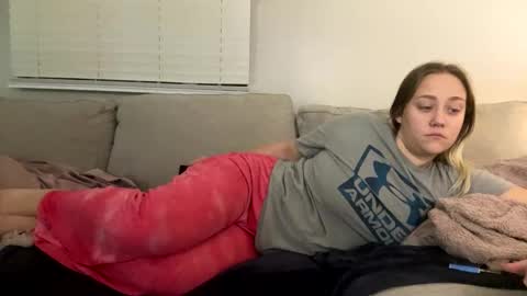 Snapshot of goddessmayvn chatting on 11/06/25, 04:46 GoddessMayvn online show from 11/06/25, 04:46