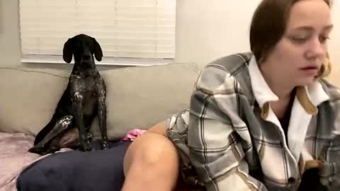 Snapshot of goddessmayvn chatting on 11/27/25, 08:16 GoddessMayvn online show from 11/27/25, 08:16