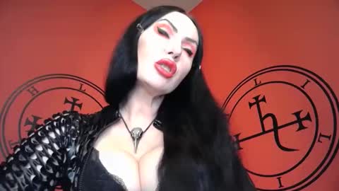 Snapshot of goddessmidnight chatting on 06/05/26, 01:12 GODDESS MIDNIGHT online show from 06/05/26, 01:12