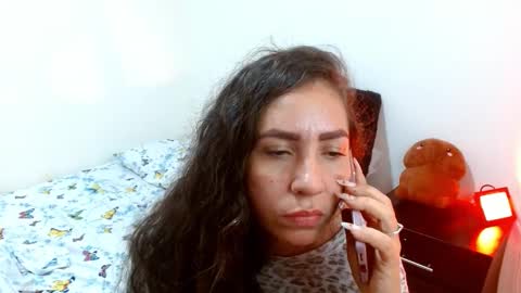  Naih Reyes online show from 01/04/25, 06:09