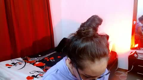  Naih Reyes online show from 02/19/25, 05:05