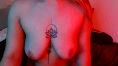 Victoria online show from 01/30/25, 07:07