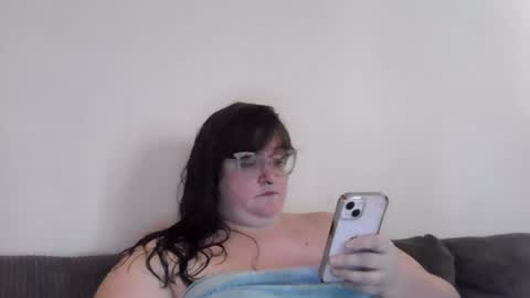 Snapshot of goddesspersephonejane chatting on 07/23/26, 07:56 Goddess Persephone Jane online show from 07/23/26, 07:56