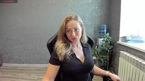 goddessssssssssss online show from 06/11/26, 06:44