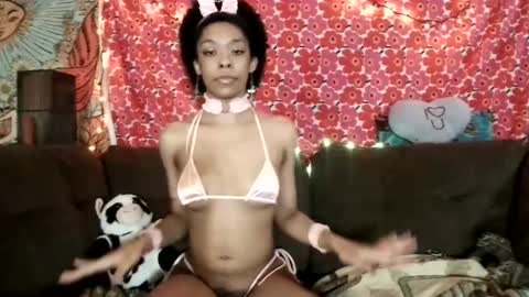 Snapshot of godispleasure chatting on 10/18/25, 03:20 goddess of pleasure online show from 10/18/25, 03:20