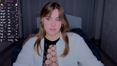 Lilya online show from 09/11/25, 05:02