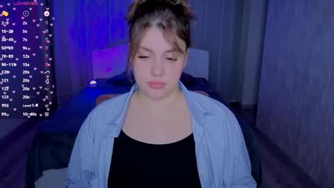 Lilya online show from 09/19/25, 04:51