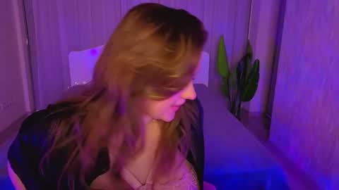 Lilya online show from 02/02/26, 11:03