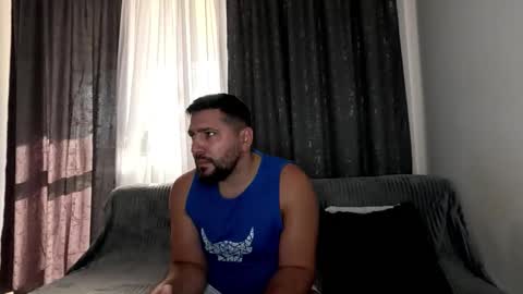 gold_alpha_boy online show from 10/11/25, 11:09