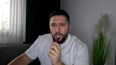 gold_alpha_boy online show from 02/04/26, 08:42