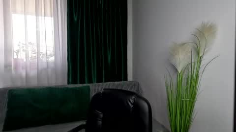 Snapshot of gold_alpha_boy chatting on 04/23/26, 03:03 gold_alpha_boy online show from 04/23/26, 03:03