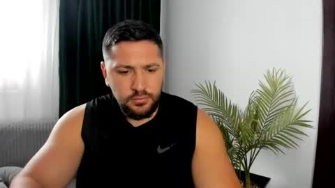 gold_alpha_boy online show from 07/23/26, 08:56