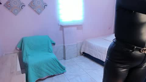 Mary online show from 11/11/25, 05:02