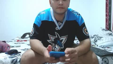 Snapshot of gold_shooter chatting on 02/25/26, 01:15 gold_shooter online show from 02/25/26, 01:15