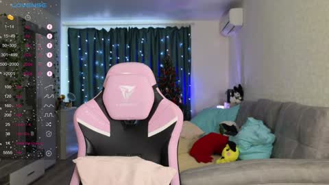 Jess  online show from 01/17/25, 06:15