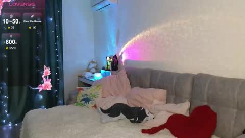 Jess  online show from 10/21/25, 10:10