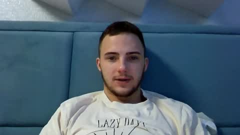 Golden boyyy21 online show from 01/11/25, 04:59