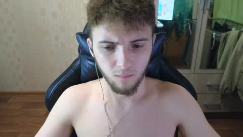 Golden boyyy21 online show from 04/08/26, 04:51